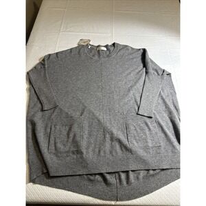 Women's Sweater Size Large Simply Couture Gray Oversize NWT